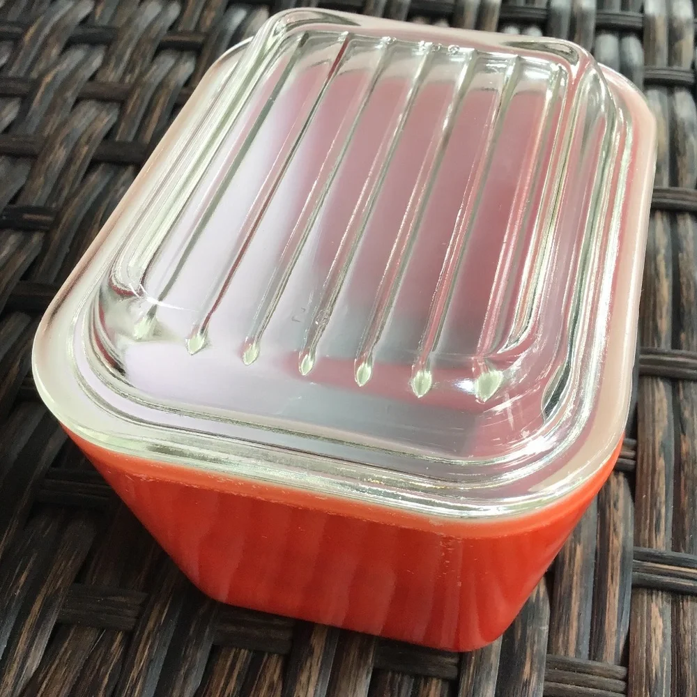 Pyrex Vintage Refrigerator Dish with Lid Primary Red
